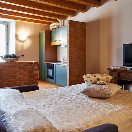 Aparthotel Antico Borgo à Bergame Extérieur photo
