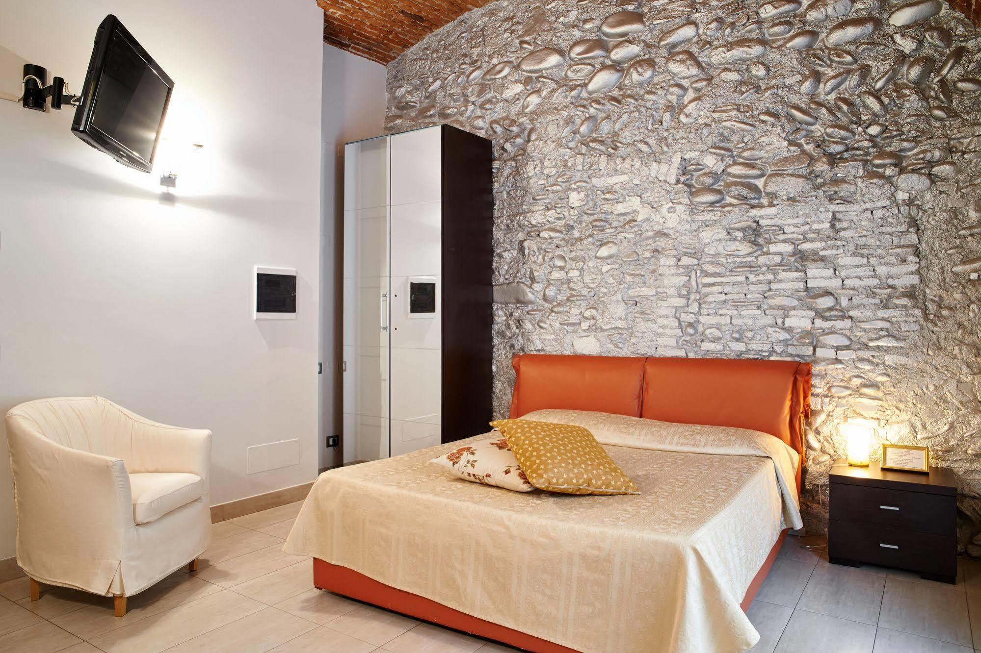 Aparthotel Antico Borgo à Bergame Extérieur photo